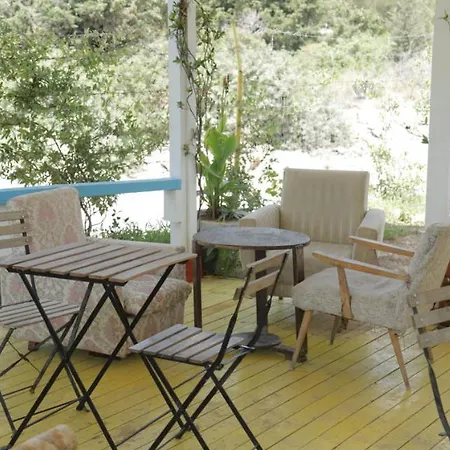 Glamping At The Sea Turtle * Dhërmi