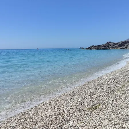 Glamping At The Sea Turtle Dhërmi