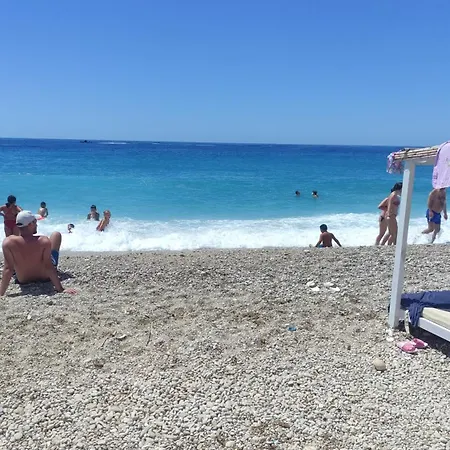 Glamping At The Sea Turtle Dhërmi