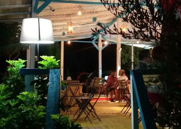 Κάμπινγκ Glamping At The Sea Turtle