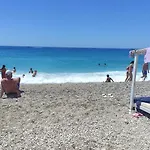 Glamping At The Sea Turtle Dhërmi